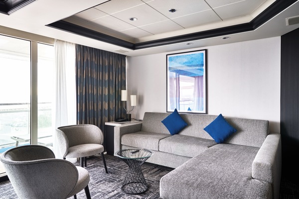 Marella Cruises Marella Discovery 2 Royal Suite ©Marella Cruises 6.jpg